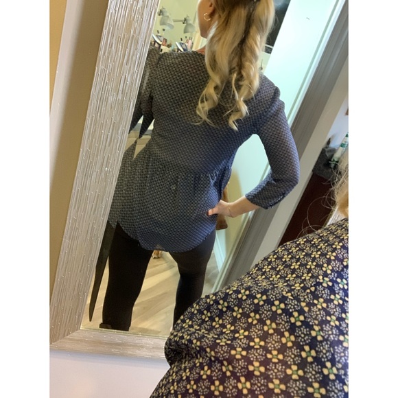 COPY - XS, Mossimo, blue retro floral print sheer top - Picture 3 of 11